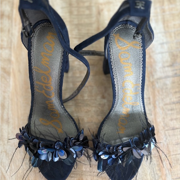 Sam Edelman Dark Blue Heels with Floral Accents - Picture 1 of 2